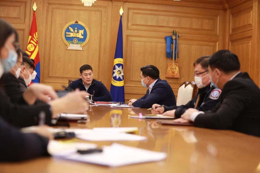 "Ковид-19"-ийн эсрэг вакцин оруулж ирэх ажлын хэсэг хуралдлаа