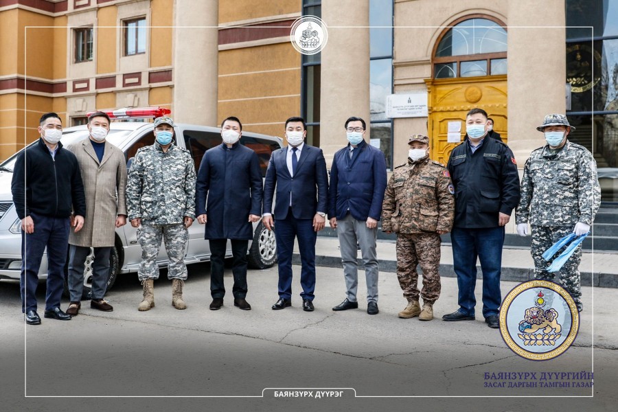 УИХ-ын гишүүн Э.Бат-Амгалан БЗД-ий Онцгой байдлын хэлтэст шаардлагатай машиныг гардууллаа