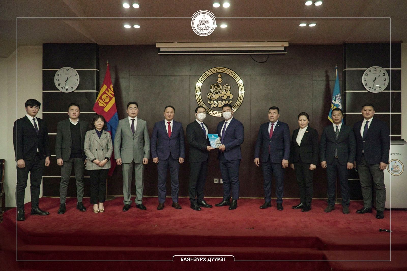 Баянзүрх дүүргийн 2022 оны төсвийн төслийг өргөн барилаа