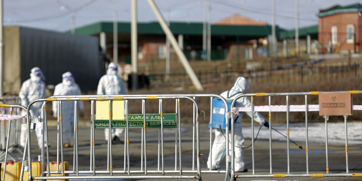 Гадаадаас ирсэн иргэдийг 3 хоног тусгаарлах байр нь хүрэлцэхгүйгээс бохир заваан орчинд   байна