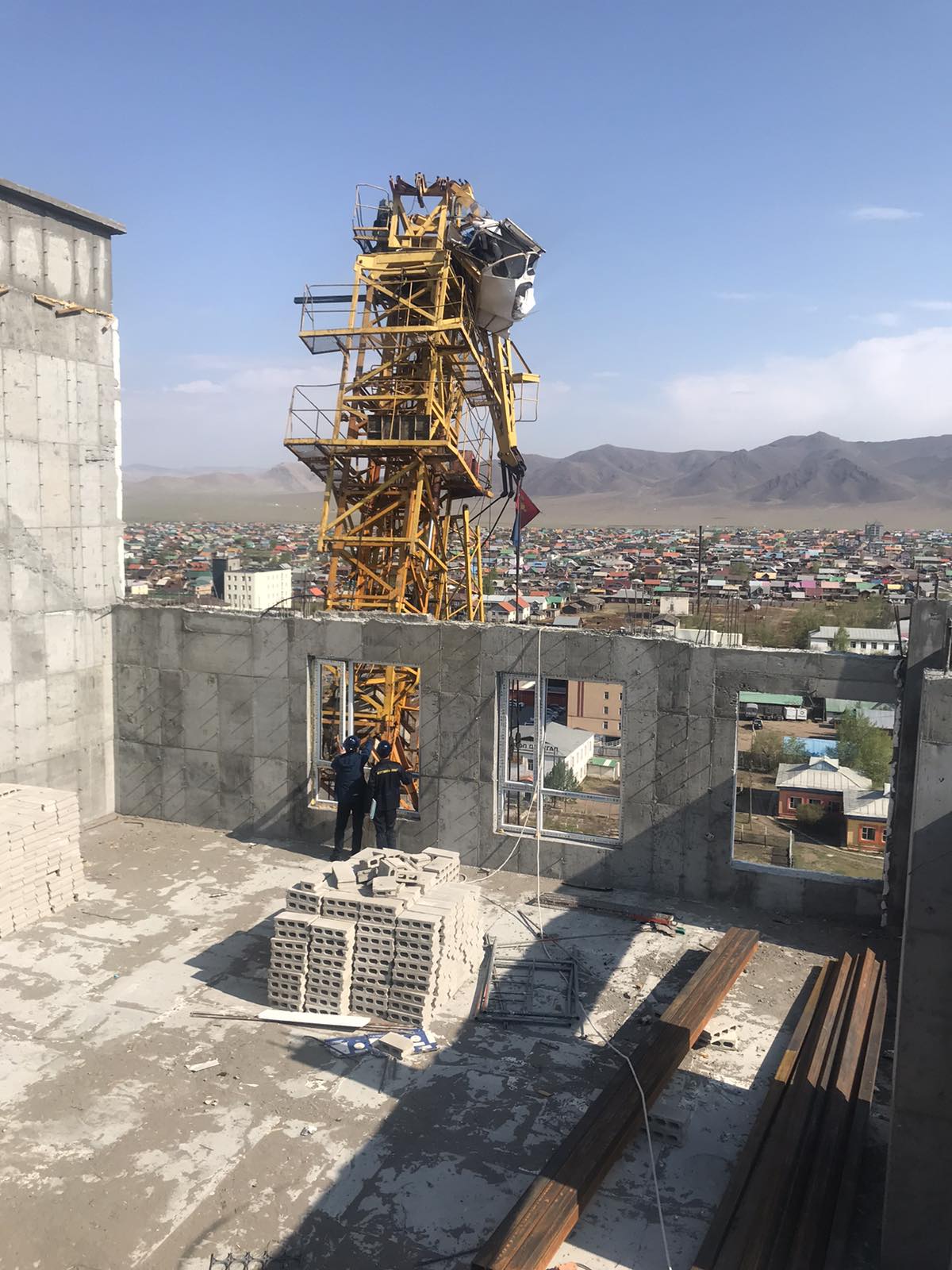 Осолдсон краныг буулгана