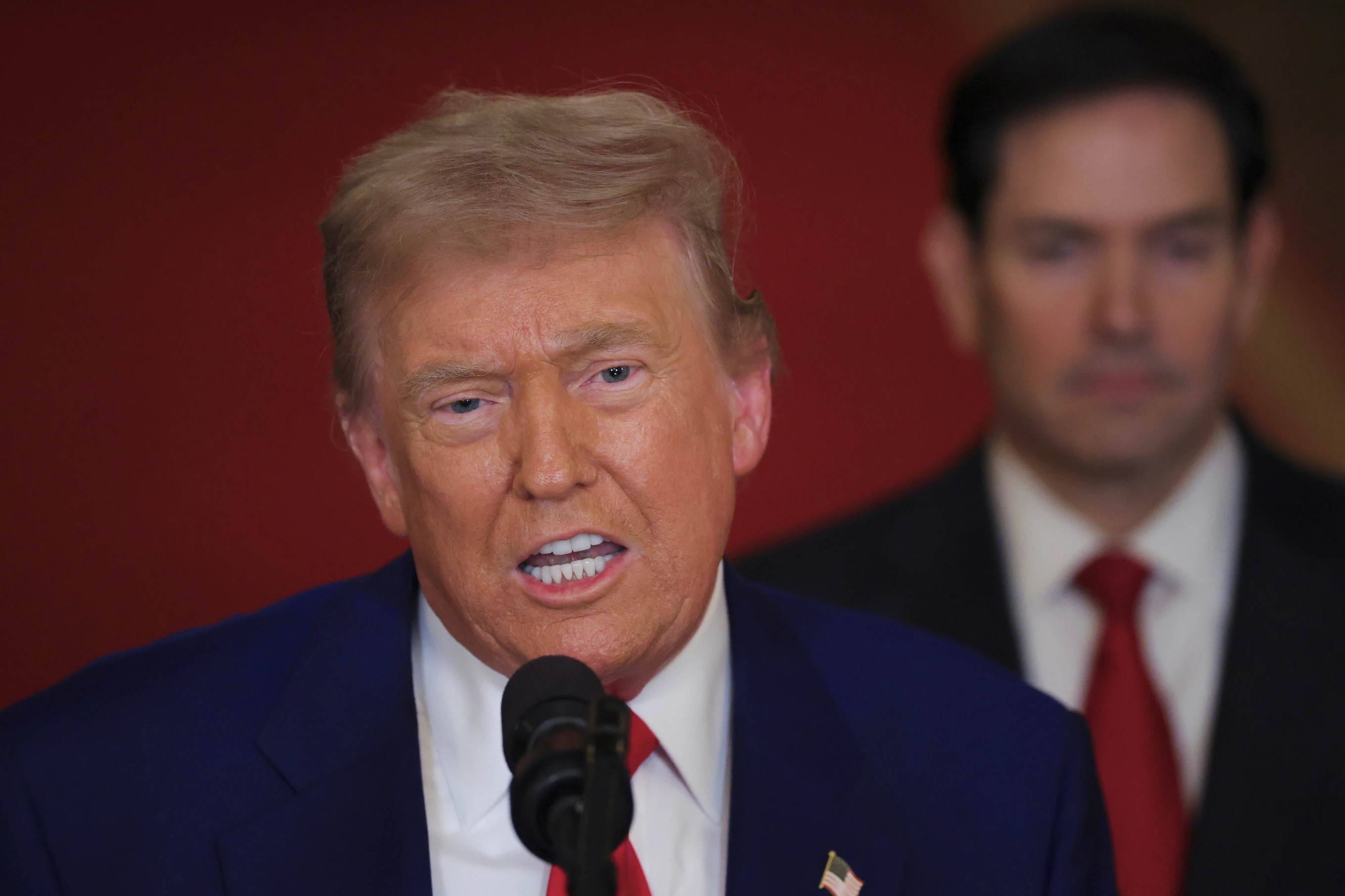 Дональд Трамп: Израил болон Иран хоёр “бүрэн, бүх талын гал зогсоох” тохиролцоонд хүрсэн