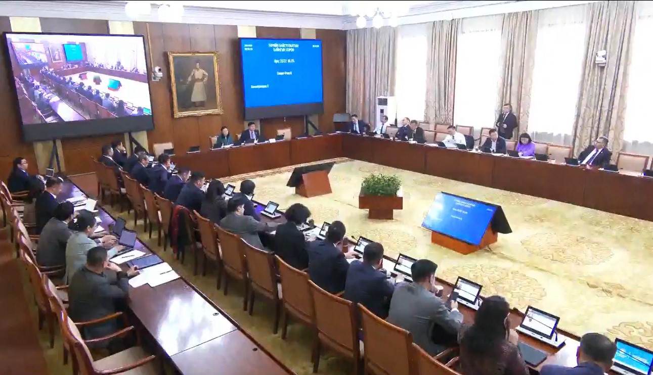 С.Эрдэнэболд: Манай улсын парламентын хамгийн өндөр ёсзүйтэй хүн хүртэл бие хамгаалах урлагийн мэх хийх түвшинд хүрчихсэн байна