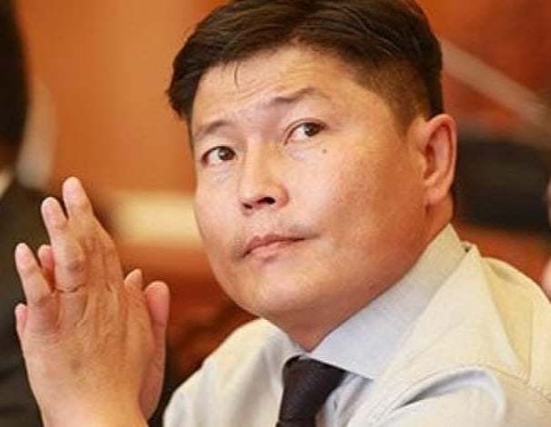 Хотын дарга Х.Нямбаатар өөрийн цахим хуудсаараа дамжуулан өөрийн бодлоо илэрхийллээ