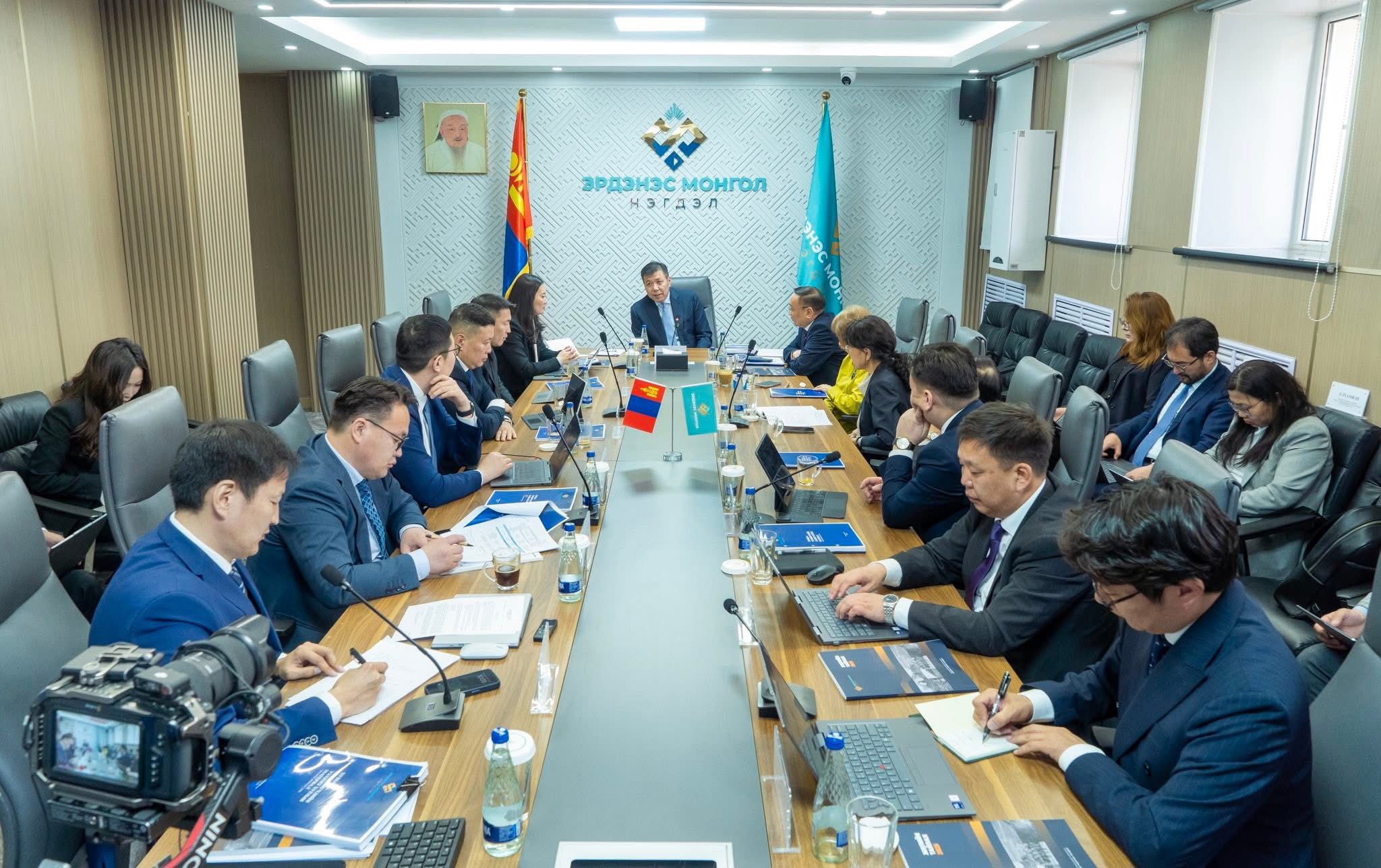 Эрдэнэс Монгол компани Улсын төсөвт 4.1 их наяд төгрөгийн татварын орлого төвлөрүүлсэн нь нийт татварын орлогын 15 хувийг бүрдүүлж байна