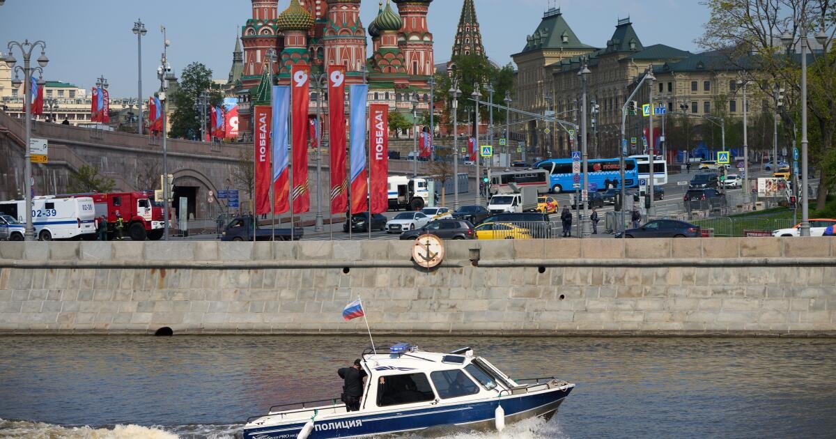 ОХУ Ялалтын баярыг тохиолдуулан нэг талын гал зогсоох шийдвэр гаргалаа