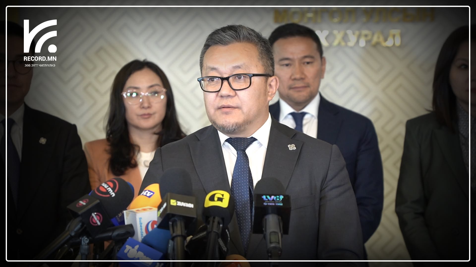 Ж.Золжаргал: Нийслэлийн төсөвтэй холбоотой  асуудлаар Ерөнхий сайдад асуулга тавьж,  АТГ-т шаардлага хүргүүлнэ
