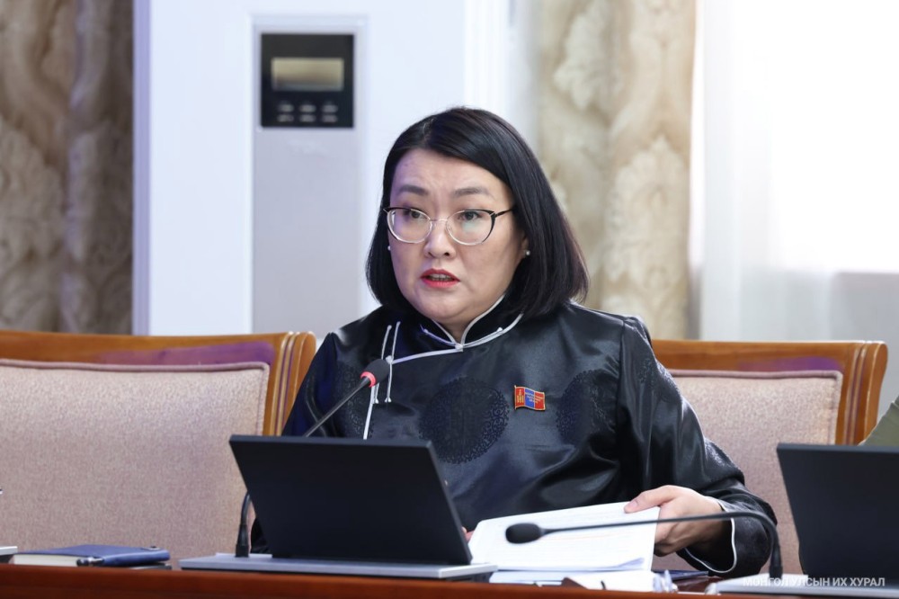 А.Ариунзаяа: Тийм ээ, би ажилдаа чин сэтгэлээсээ ханддаг