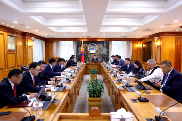 P8vBMuS3lIcQ2z26ALUg